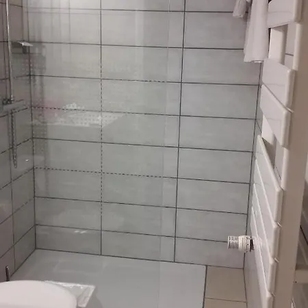 Гостевой дом Confort Comfortlogies La Fontanella Ла-Рош-ан-Арден